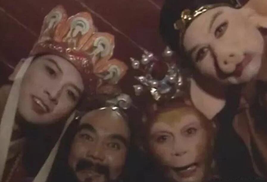 ��������9.0���Ϲ������Ӿ� ʮ����ҹҲҪ���ĵ��Ӿ�