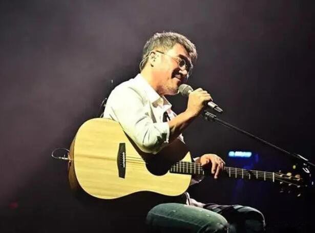 ����ʢ�������ʮ�׸� ����������д��˭��