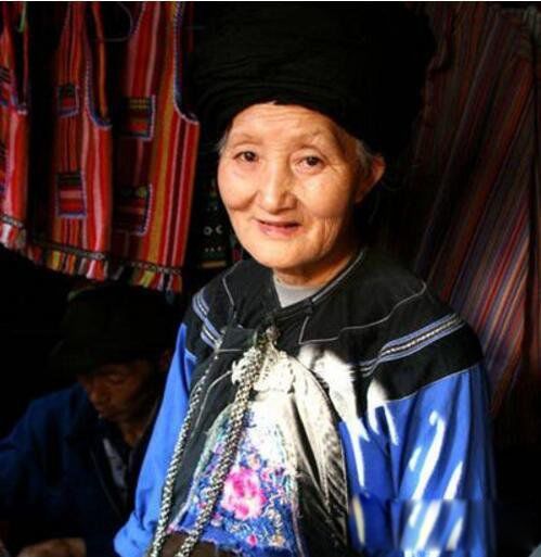 ���������ʱ�����Ƭ��ԭͼ �й����һ��ѹկ����������Ĺ���