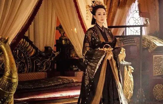 ��ʳ�������˽ͨ�Ĺ�ϵ ������������˶�����ñ����ļٵ�