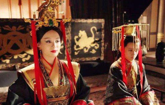 �������������µ�ʲô�� �������µĹ�ϵ