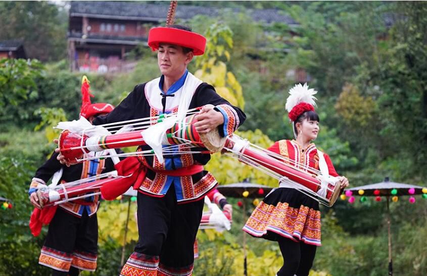 穿青人属于56个民族吗 没有列入56个民族的少数民族穿青人族
