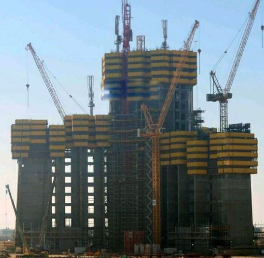 王国塔目前建设多少了 有多少米高在哪个国家