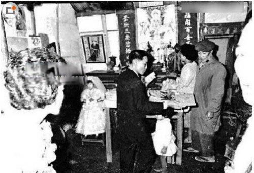 冥婚是什么意思呀 给你们冥婚是怎么回事