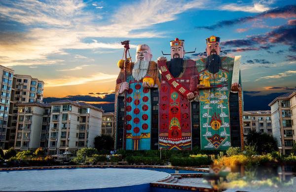 中国十大奇葩建筑排名 福禄寿天子大酒店位居首位