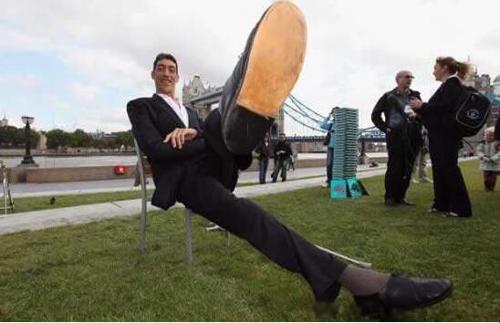 �ն�̹��ɭ�����ж�߽��ж�� �þ���֢����