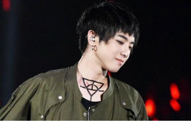 ��������Ϻ��ű̳������¼� ��������Ů���������