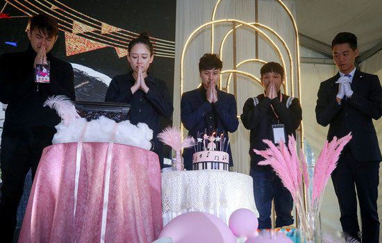 乔任梁什么原因怎么走的 他为何一年后才落葬