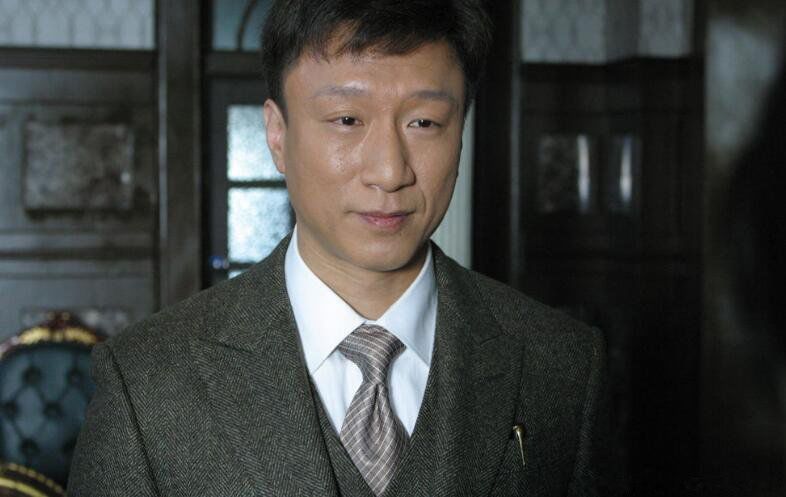 ������ߵĵ��Ӿ����а�ǰ���� 9.8�����ϵĹ�����