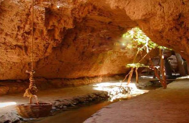 坎儿井是谁发明的 新疆坎儿井利用了什么原理