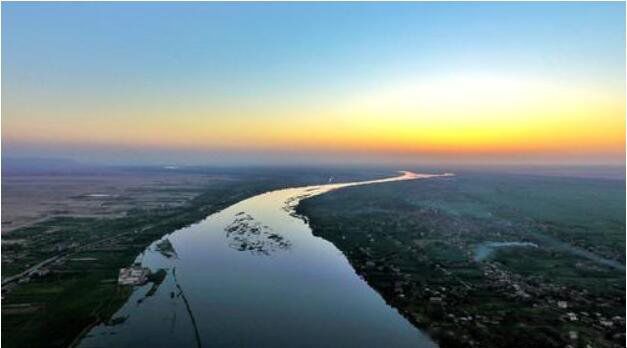 ���޵�����Ȧ˵˵�̾��� 15����Ĭ��Ȥ���ں������̵ľ���