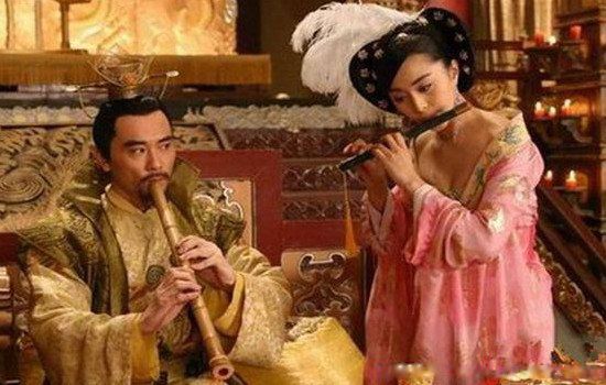 �����ڽ�ʲô������˭ ��¡����˭�Ķ���