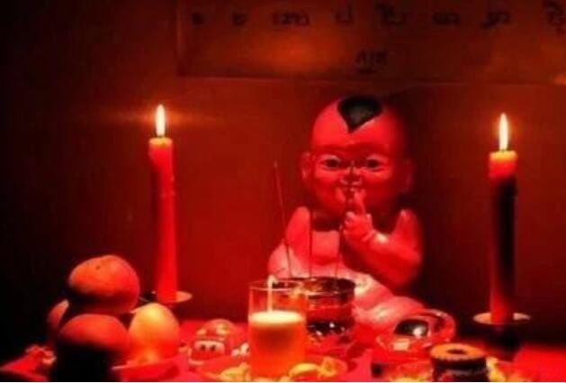 娱乐圈明星养小鬼是什么意思 养小鬼到底是不是真的