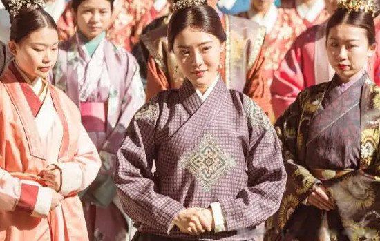 ��հ����ϲ����Ů������λ Ҧ������ʷԭ������ʺ�