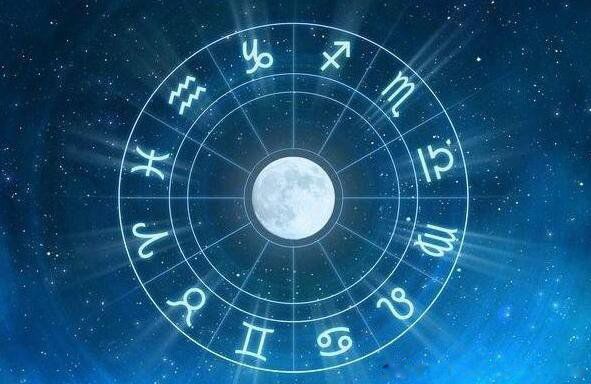 ������Դ���ĸ����� ʮ�������ǰ�������������Ϊ��׼