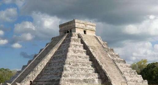 2012����ĩ��ȷʵ������ �����Ƿ���2012��ʱ�������