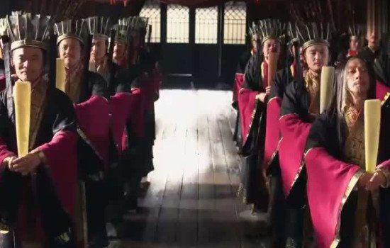 ������Ӯ������Ǿٶ������� ��һ��������˭