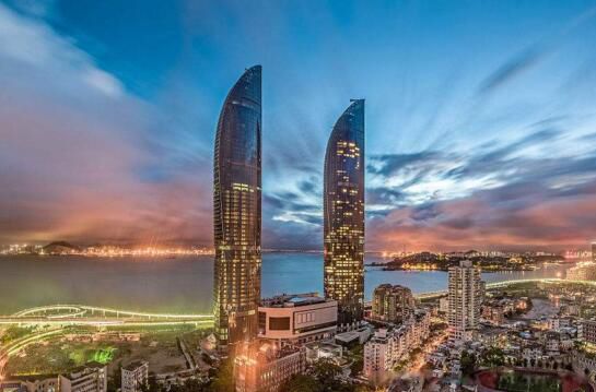 双子塔是哪个城市的标志性建筑 厦门最高楼多少米