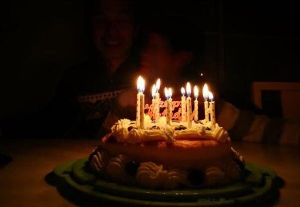 �����İ�ף�Լ�����Ȧ���������� ���Եľ������д���Լ���