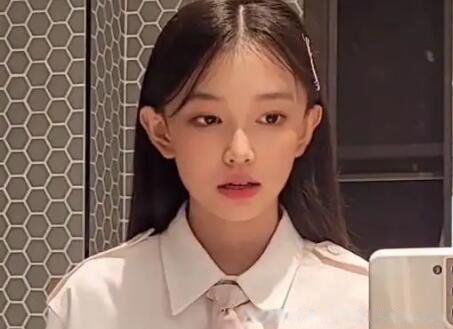 宋小睿长什么样子图片 她的声音为什么这么好听