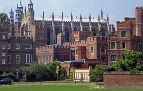 �����ִ�ħ��ѧУ��Ĵ����� ��ʵ���л����ִ���