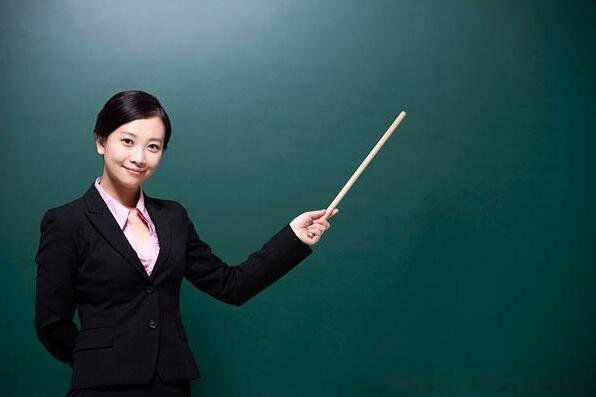 文科女生学什么专业好 前景最好的四大专业