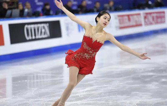 羽生结弦从来没有说过李子君是自己的前女友,而且两人也没有谈过恋爱.