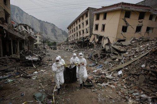 地震光是怎么形成的 出现后多久会发生大地震