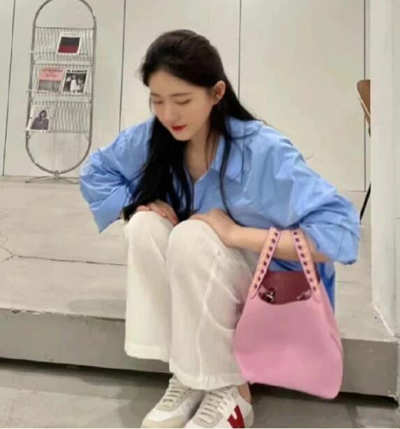 ������¶˼���ݵĵ��Ӿ��ʲô ���������������