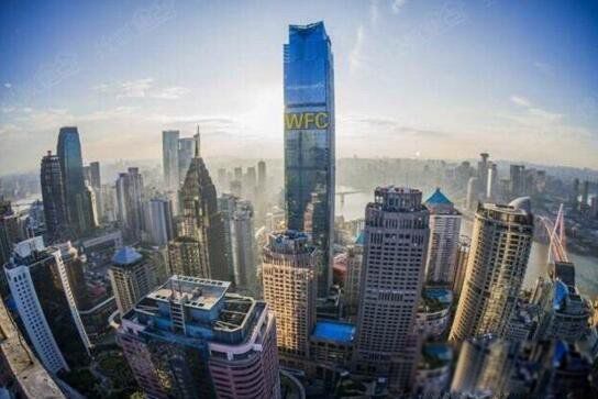 �����������¥���� �������¥������һ�����ĸ�