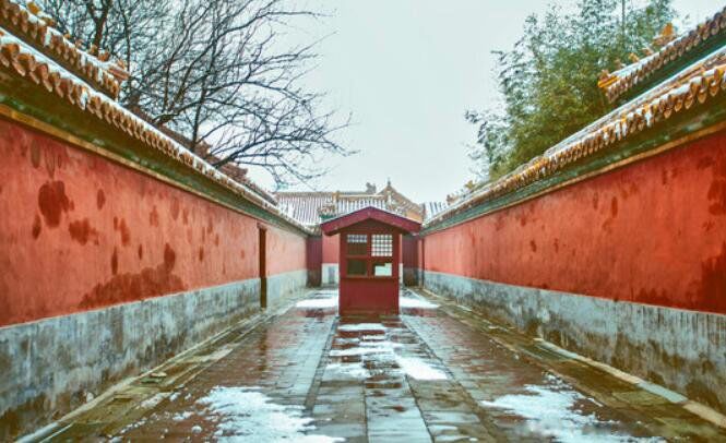 �ʹ���Ͳ�Ӽе������¼� ��������ʵ��Ů�ֹ�