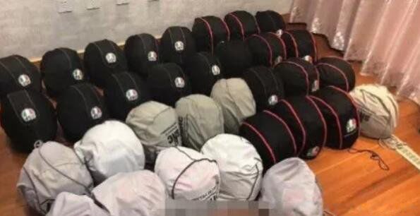 ���Ϻ���һ����ô���� ��һ���������������������