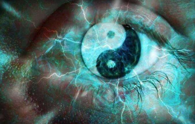 阴阳眼的人有什么特征 拥有阴阳眼的人征兆是真的吗