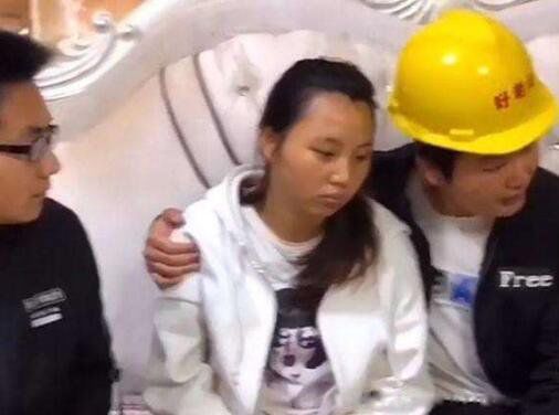 ţ������С������ʵ������� ��ôͣ���˵��˶��ٷ�˿