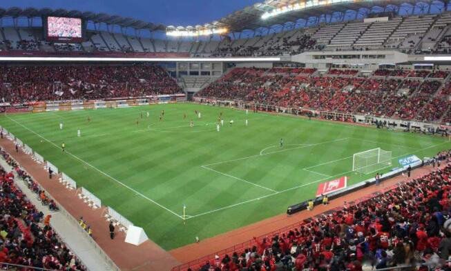 ���򳡵�����ߴ糤���Ƕ����� ��׼�ߴ�ƽ��ʾ��ͼ