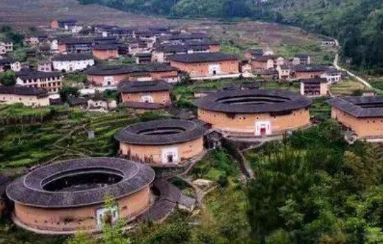 永定土楼在哪里个城市 在福建什么地方