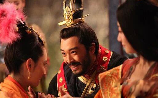 汉灵帝让宫女做过什么事 汉灵王为什么不让宫女穿裤子