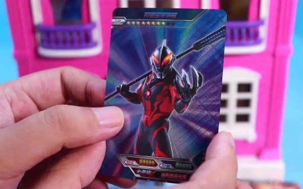 奥特曼卡片最稀有的卡排行 什么奥特曼卡片最值钱