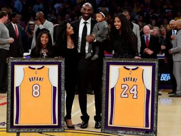 24号篮球明星是谁 NBA黄色24号球衣是谁穿的