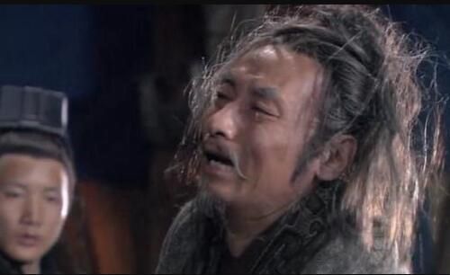 李斯被腰斩前的遗言是什么 因为什么被处死