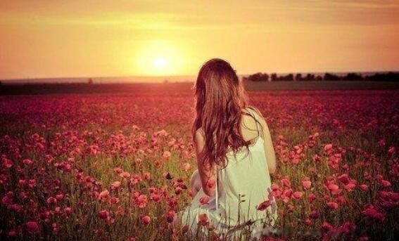 想念一个人的暖心情话 20条相思之苦的经典句子