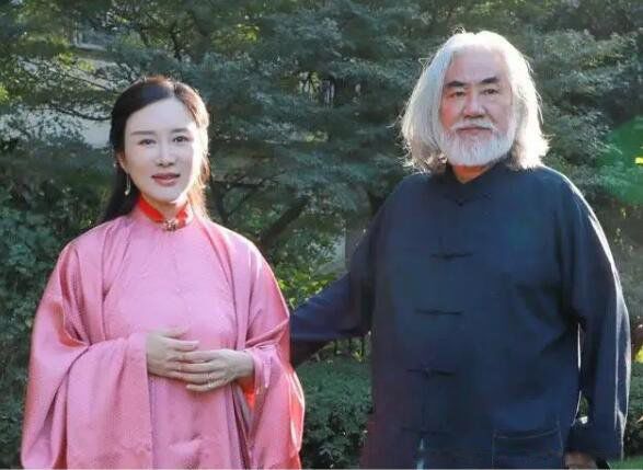 �ż��б����Ŵ������ �������Ŷ����ظ������ϼ��