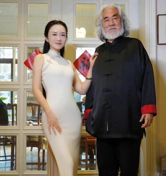 �ż��б����Ŵ������ �������Ŷ����ظ������ϼ��