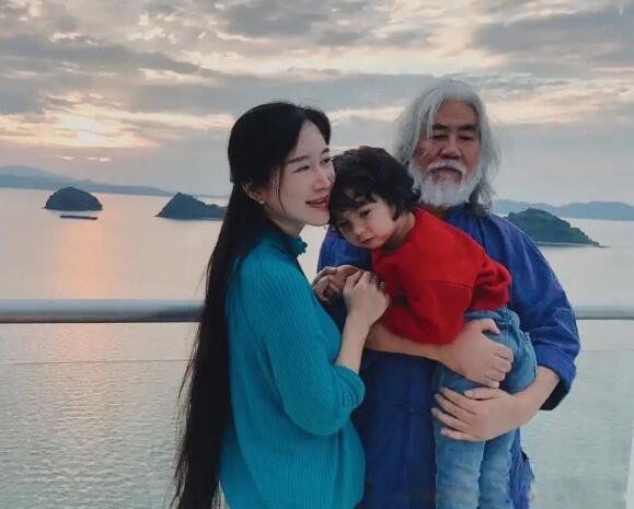 �ż��б����Ŵ������ �������Ŷ����ظ������ϼ��