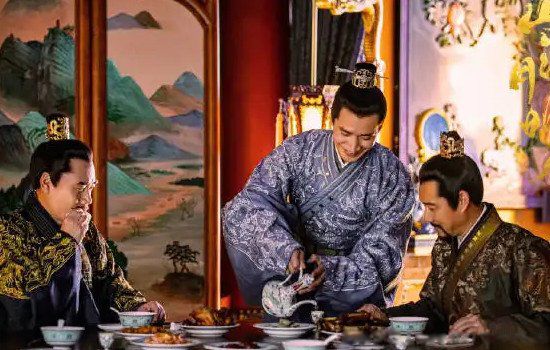 ����ĸ�Ů�������ʲô ����Ů���޸���˭