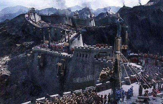 �κ����Աߵ����ŵ��������� ���ŵ��Ϲ���˭