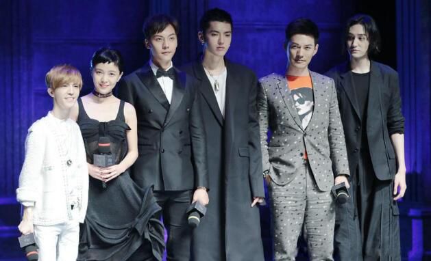 ���ż�Ϊʲô��ǿ���¼� ���������ż���Ǹ�¼�