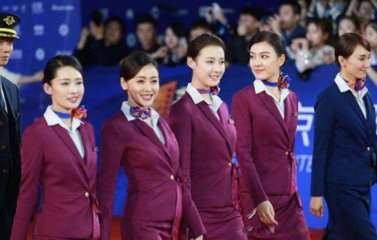 2018年川航备降成都真实事件改编 五一四机组人员情况