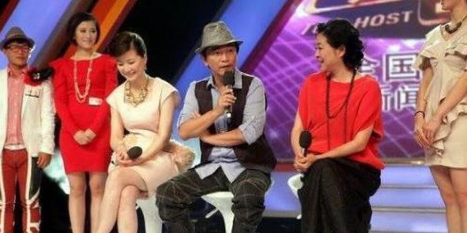 �Ϻ������˼��巭���¼�����ô���� �����˱����������¼�ʼĩ