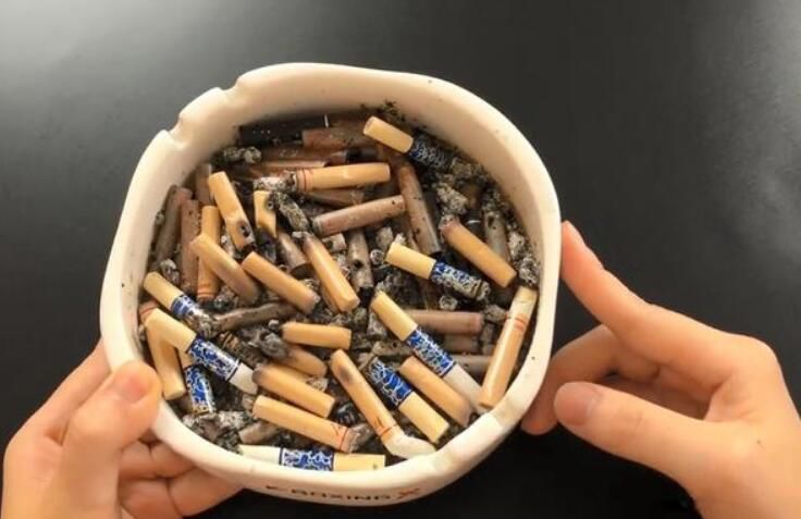 烟灰缸里为什么不能倒水什么寓意 烟灰缸里不倒水,穷途末路不后悔